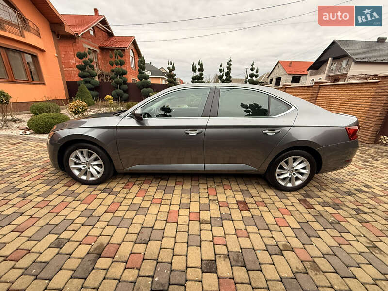 Ліфтбек Skoda Superb 2023 в Мукачевому фото 14 Ліфтбек Skoda Superb 2023 в Мукачевому