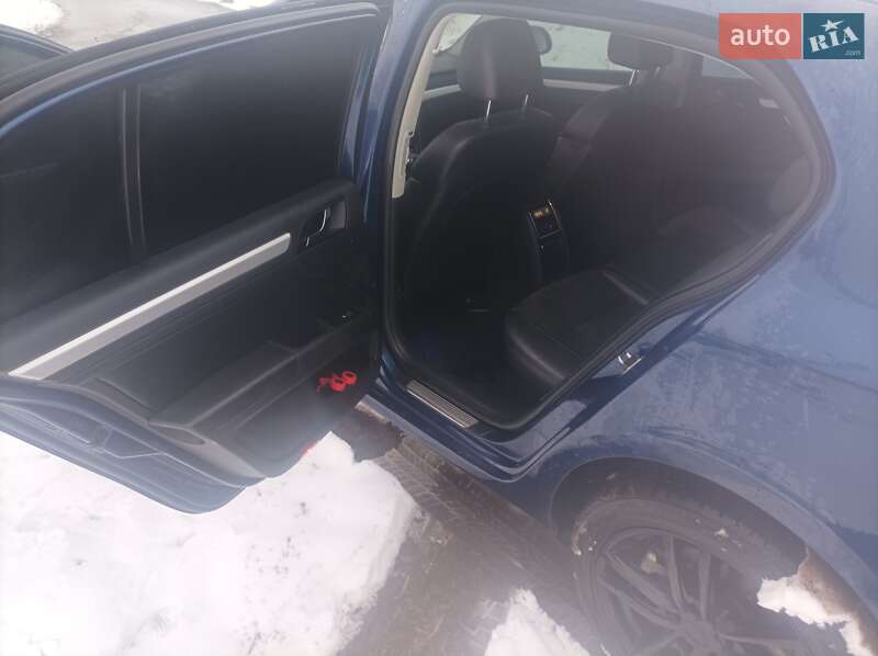 Лифтбек Skoda Superb 2009 в Львове