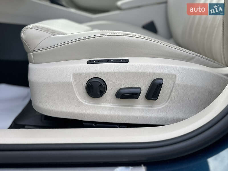 Лифтбек Skoda Superb 2019 в Луцке