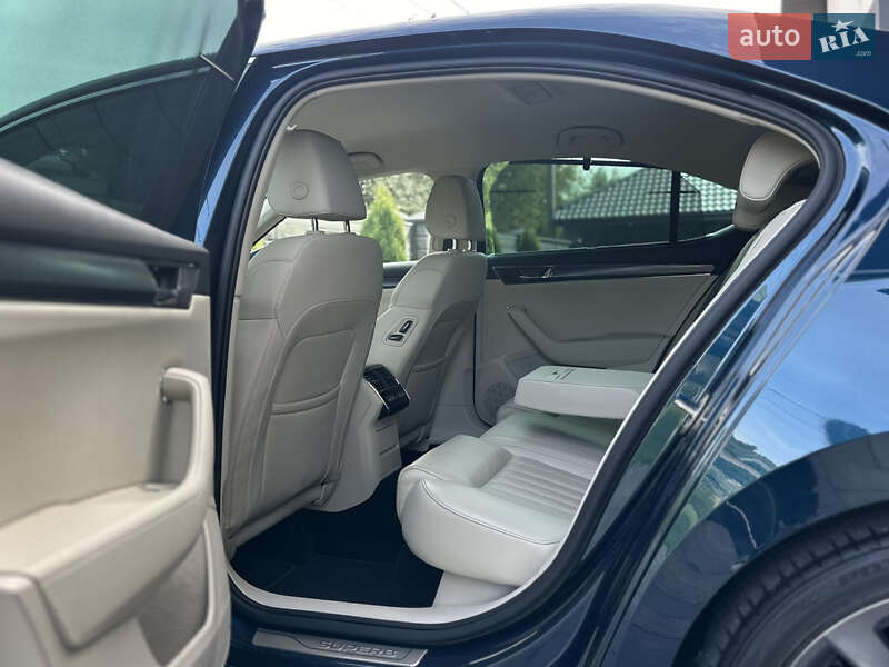 Лифтбек Skoda Superb 2019 в Луцке