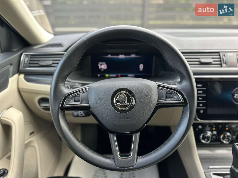 Лифтбек Skoda Superb 2019 в Луцке