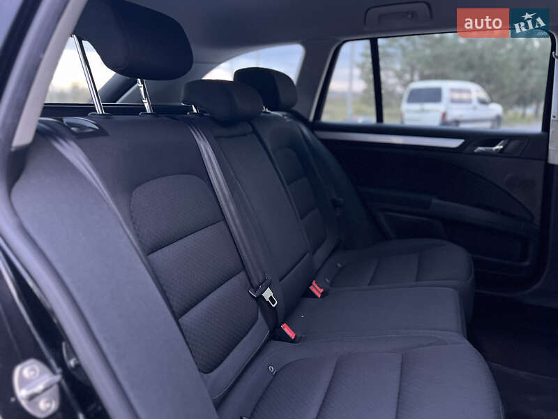 Универсал Skoda Superb 2015 в Львове