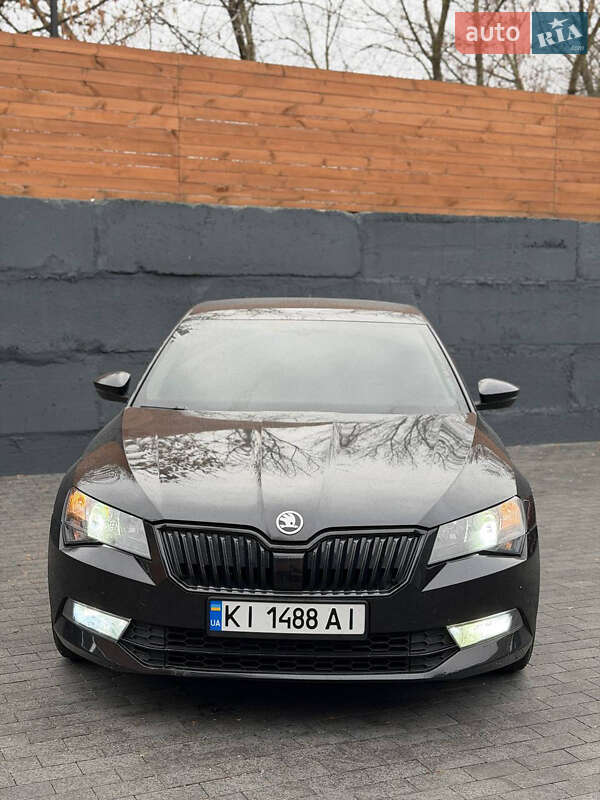 Лифтбек Skoda Superb 2018 в Полтаве фото 3 Лифтбек Skoda Superb 2018 в Полтаве