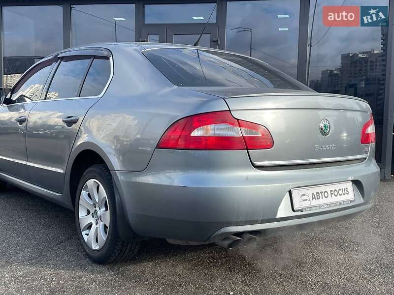 Универсал Skoda Superb 2008 в Киеве