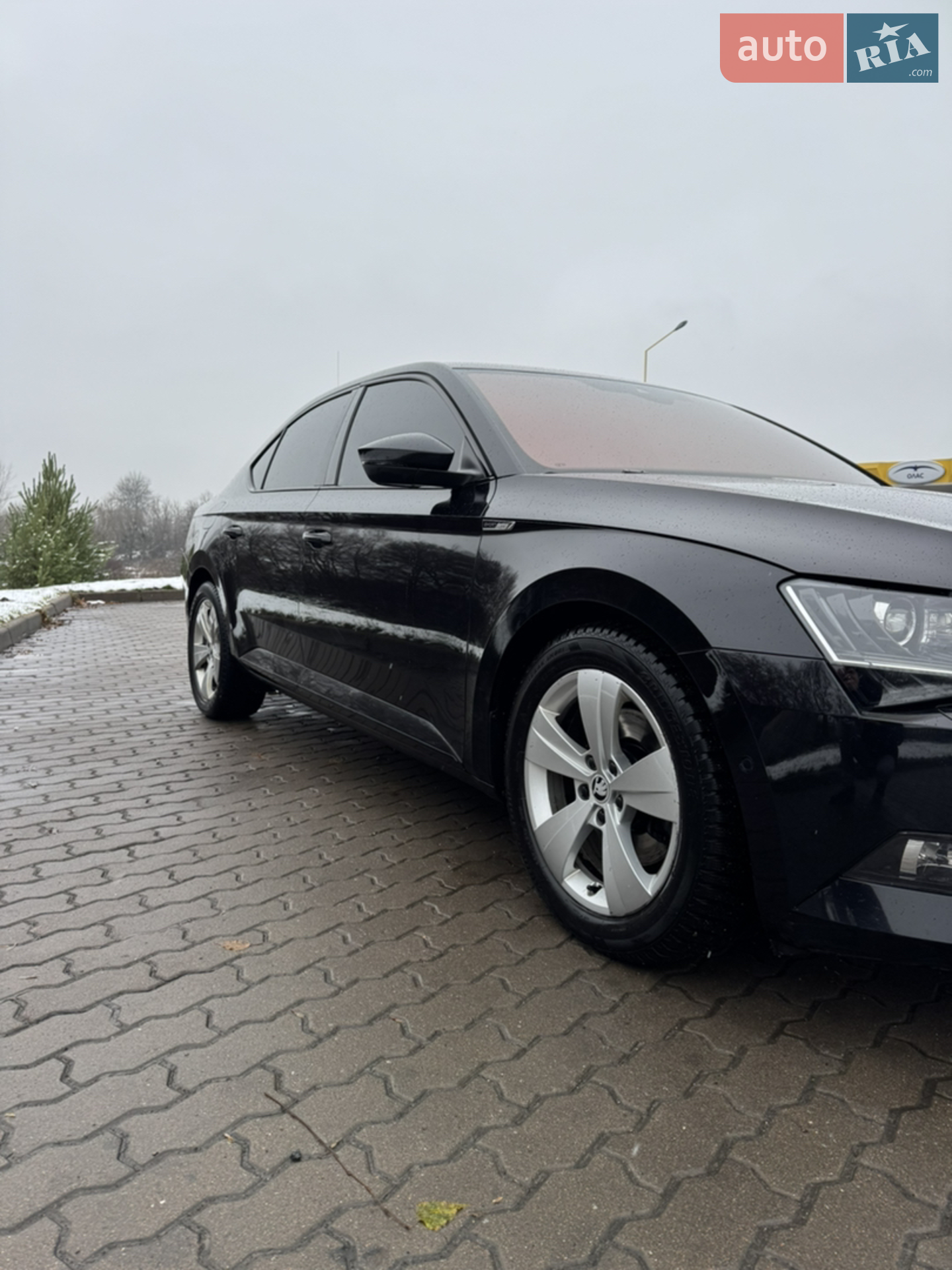 2019 Skoda Superb - мініатюра 12