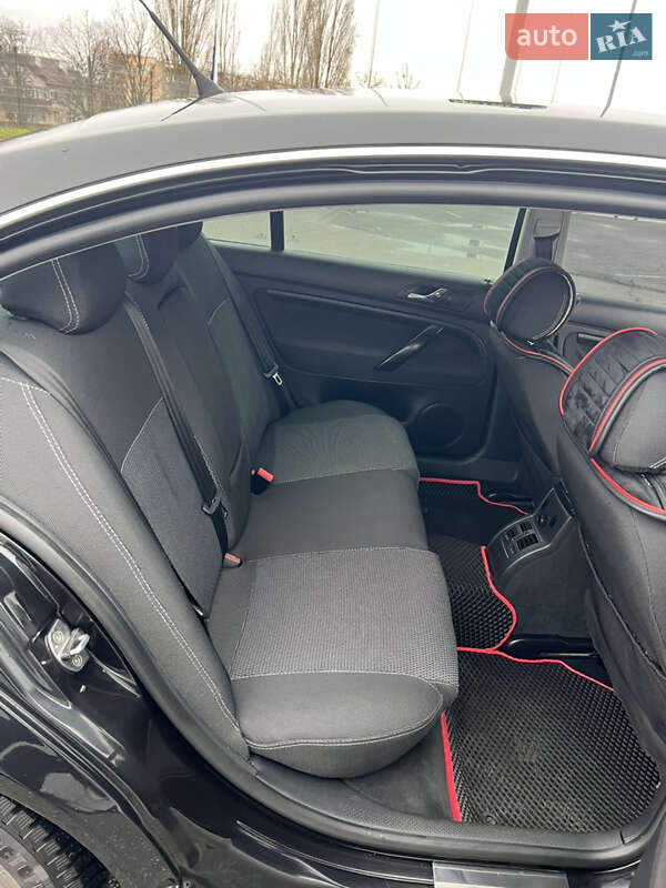 Лифтбек Skoda Superb 2005 в Харькове