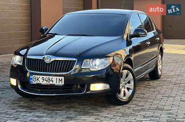 Лифтбек Skoda Superb 2008 в Ровно
