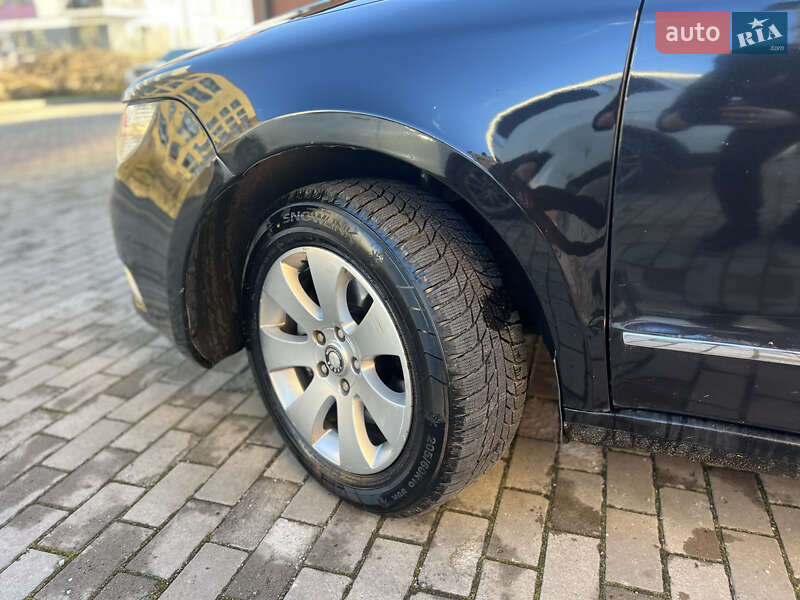 Лифтбек Skoda Superb 2008 в Ровно