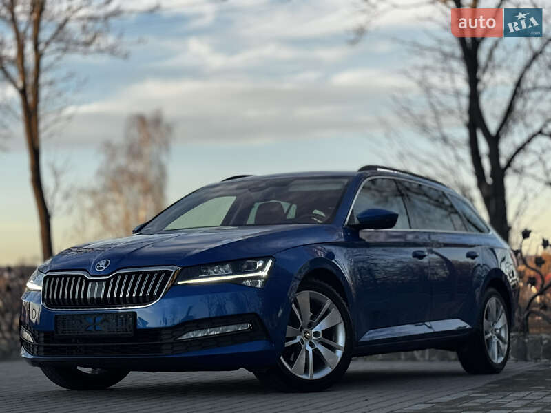 Універсал Skoda Superb 2022 в Дрогобичі