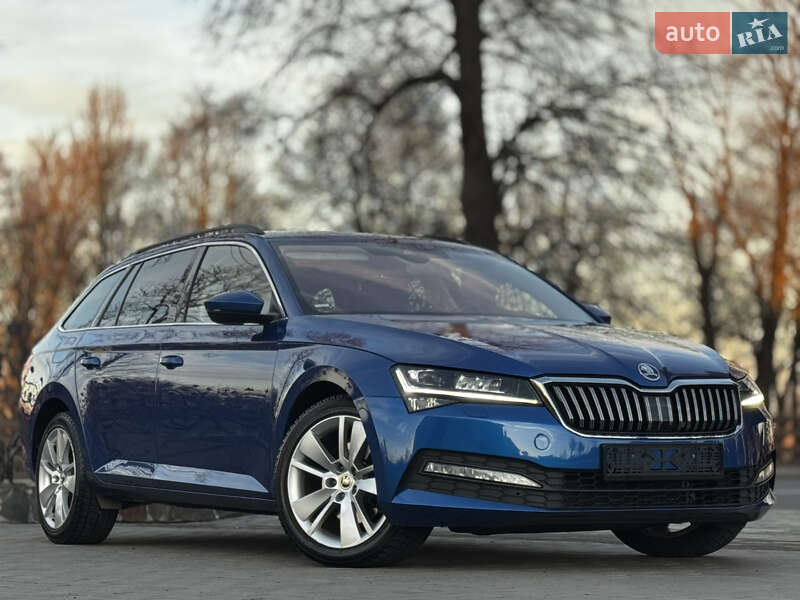 Універсал Skoda Superb 2022 в Дрогобичі