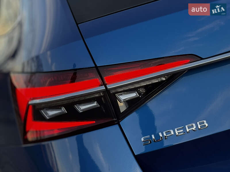 Універсал Skoda Superb 2022 в Дрогобичі