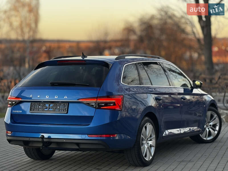 Універсал Skoda Superb 2022 в Дрогобичі