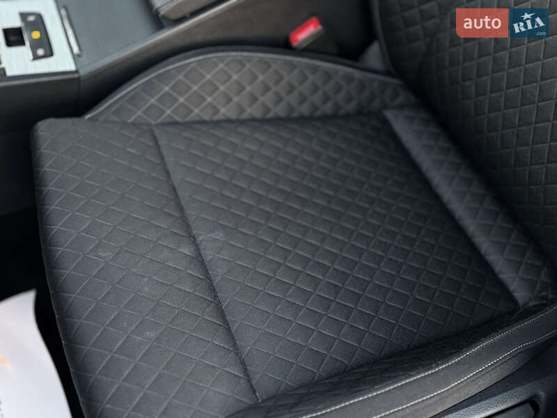 Універсал Skoda Superb 2022 в Дрогобичі