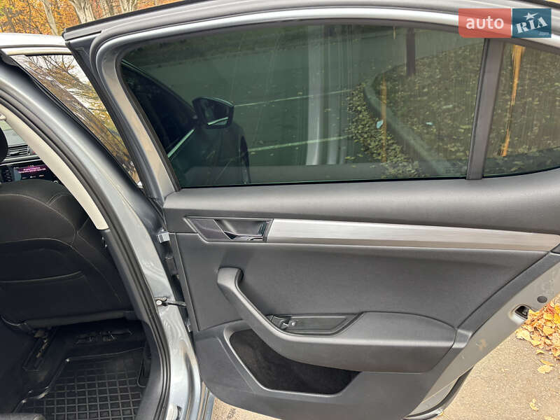 Ліфтбек Skoda Superb 2019 в Кривому Розі фото 23 Ліфтбек Skoda Superb 2019 в Кривому Розі