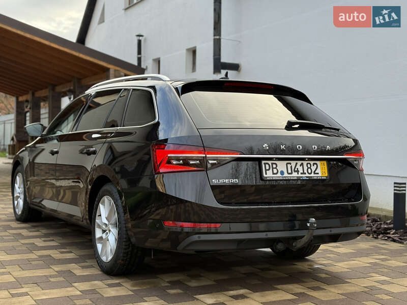 Универсал Skoda Superb 2021 в Мукачево