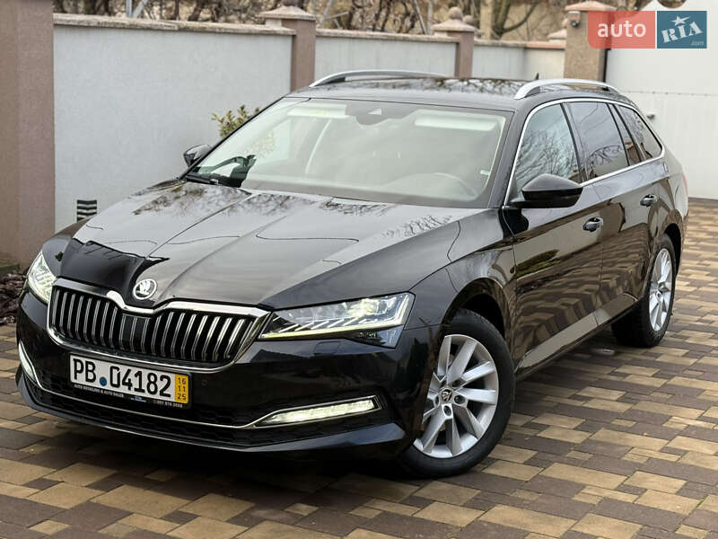 Универсал Skoda Superb 2021 в Мукачево