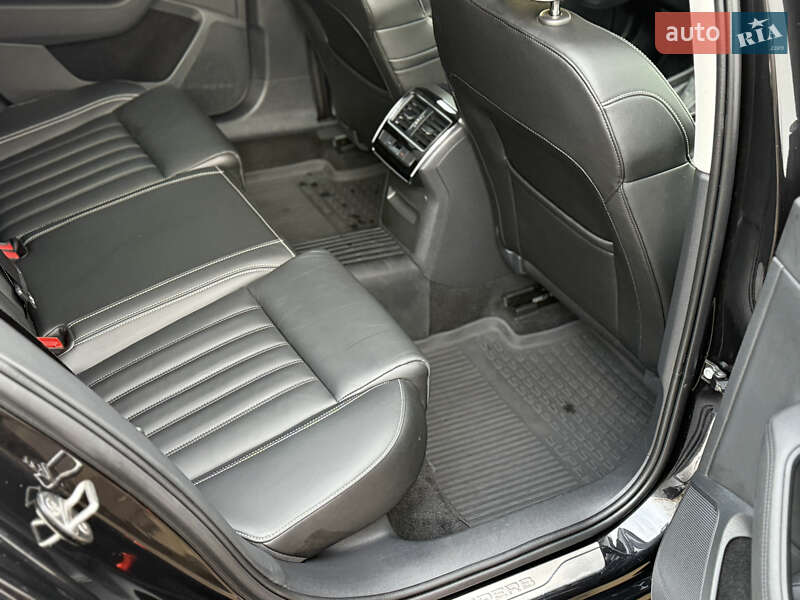 Универсал Skoda Superb 2021 в Мукачево