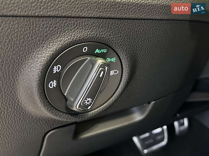 Ліфтбек Skoda Superb 2021 в Києві