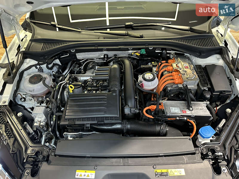 Ліфтбек Skoda Superb 2021 в Києві