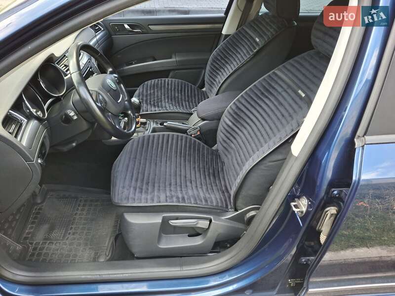 Універсал Skoda Superb 2012 в Львові