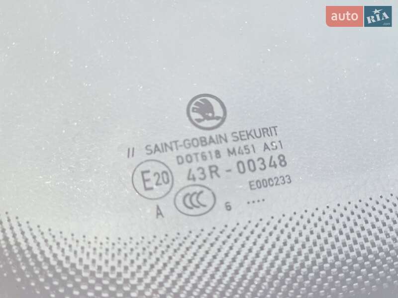 Універсал Skoda Superb 2016 в Києві фото 10 Універсал Skoda Superb 2016 в Києві