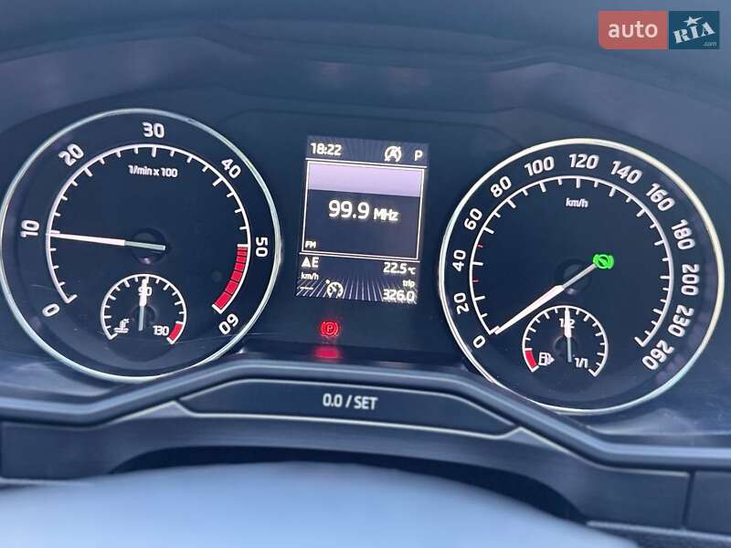 Ліфтбек Skoda Superb 2017 в Сваляві фото 11 Ліфтбек Skoda Superb 2017 в Сваляві