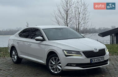 Лифтбек Skoda Superb 2018 в Киеве