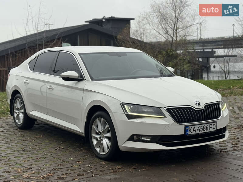 Ліфтбек Skoda Superb 2018 в Києві