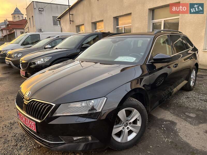 Універсал Skoda Superb 2018 в Золочеві