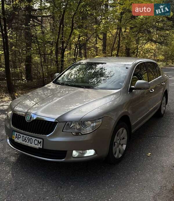 Ліфтбек Skoda Superb 2013 в Запоріжжі