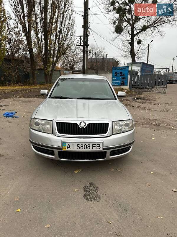 Ліфтбек Skoda Superb 2002 в Білій Церкві