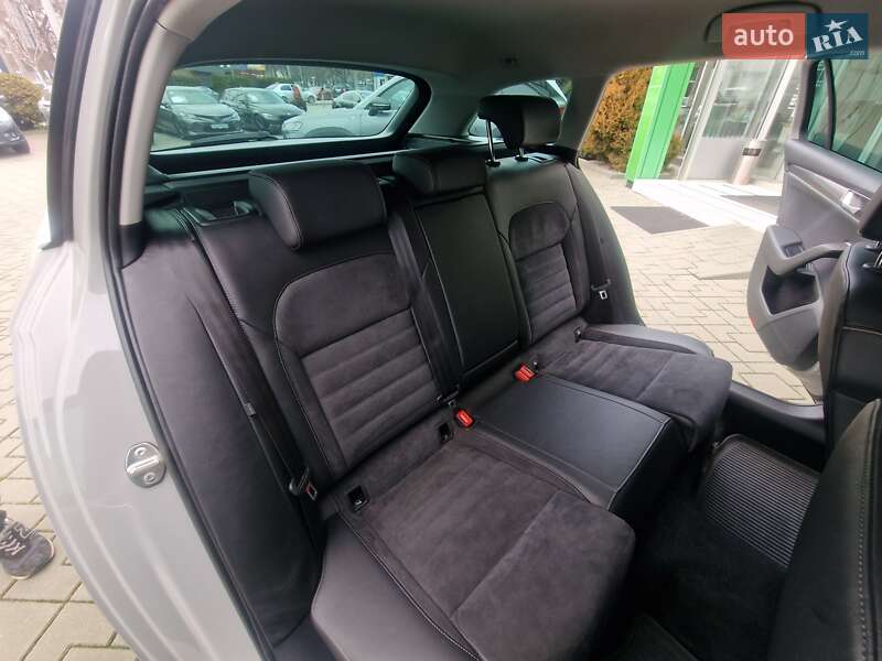 Універсал Skoda Superb 2019 в Хмельницькому