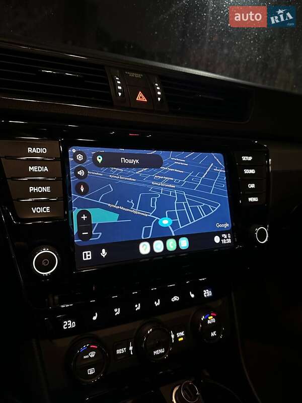 Універсал Skoda Superb 2016 в Києві фото 48 Універсал Skoda Superb 2016 в Києві