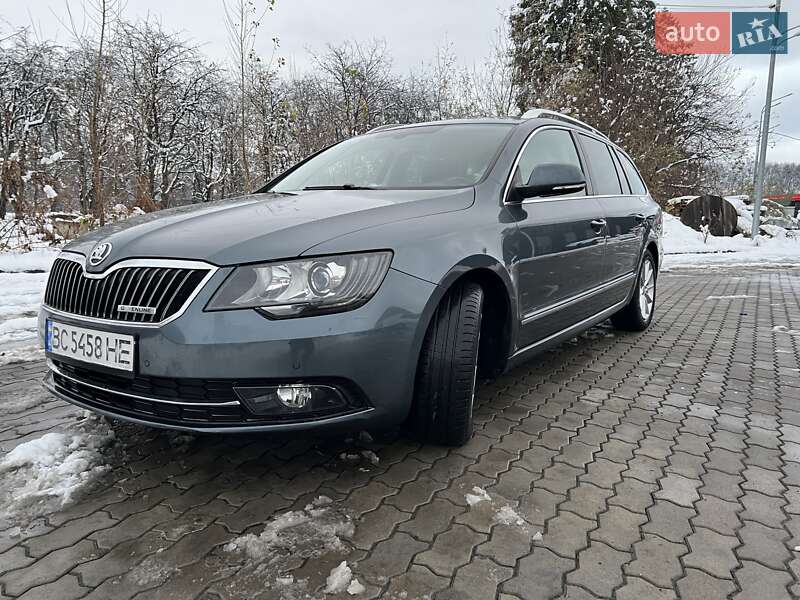 Універсал Skoda Superb 2014 в Стрию