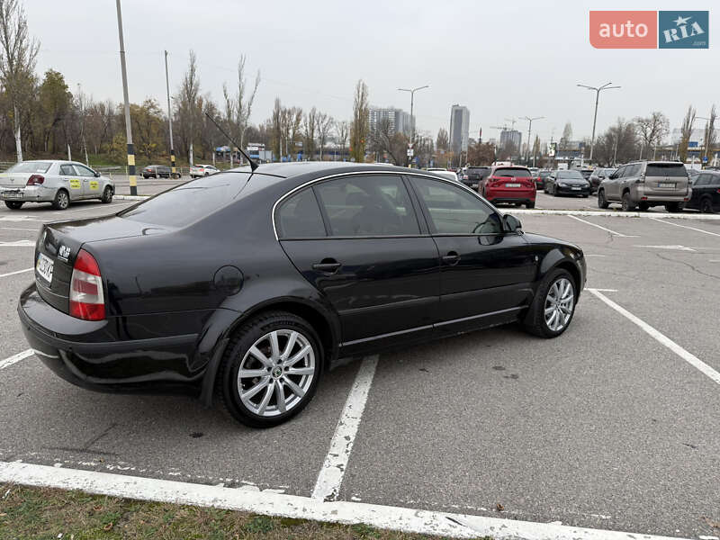 Лифтбек Skoda Superb 2007 в Киеве