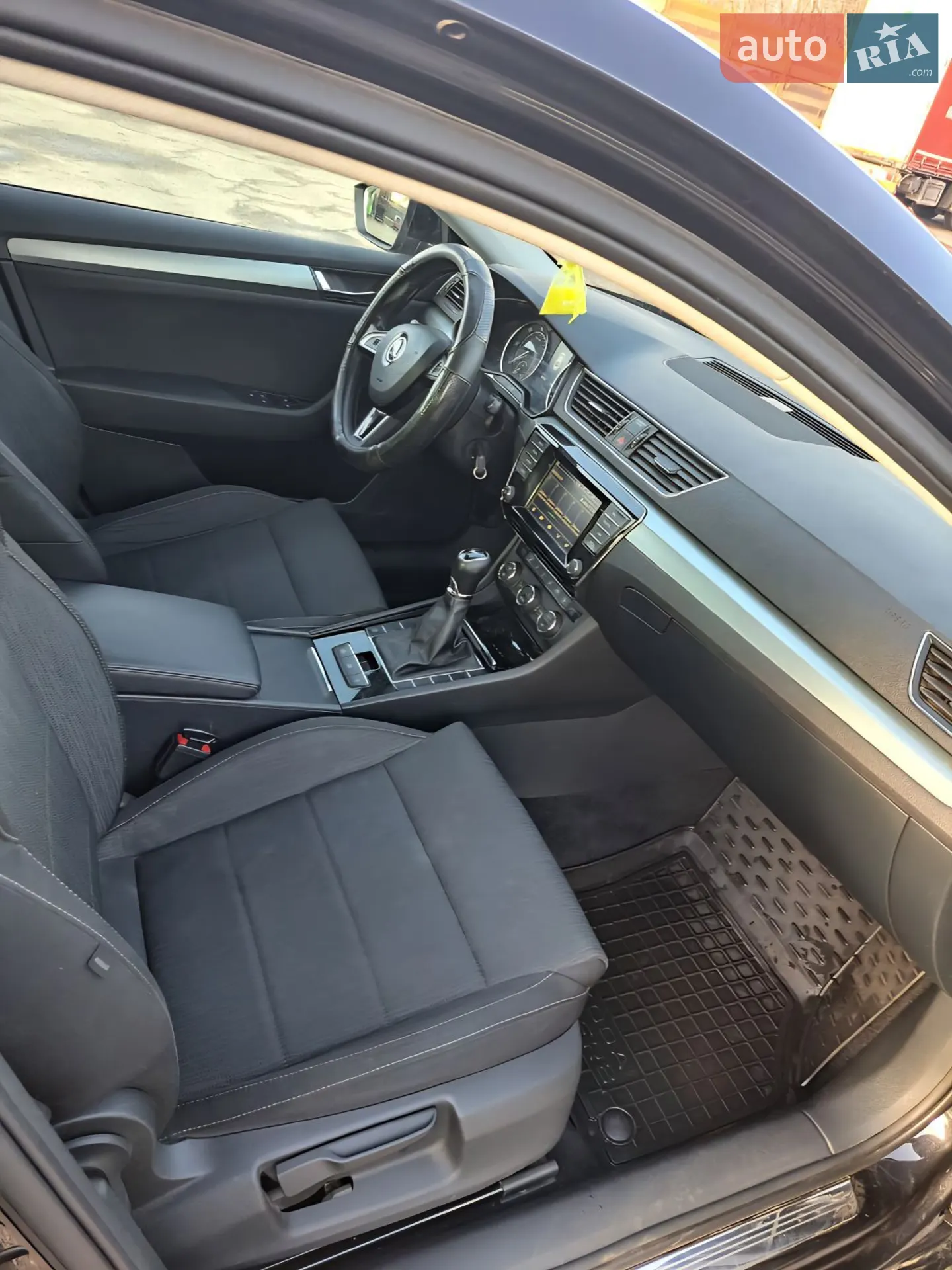 2015 Skoda Superb - мініатюра 16