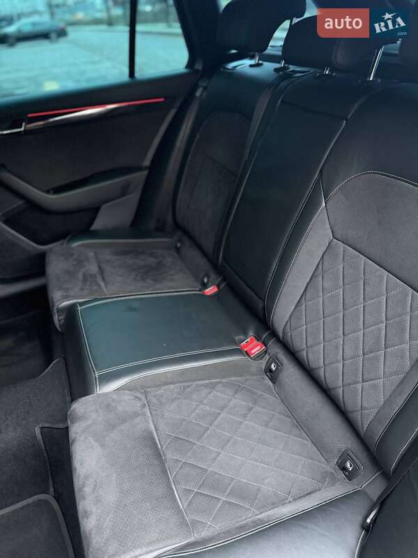 Універсал Skoda Superb 2018 в Сваляві