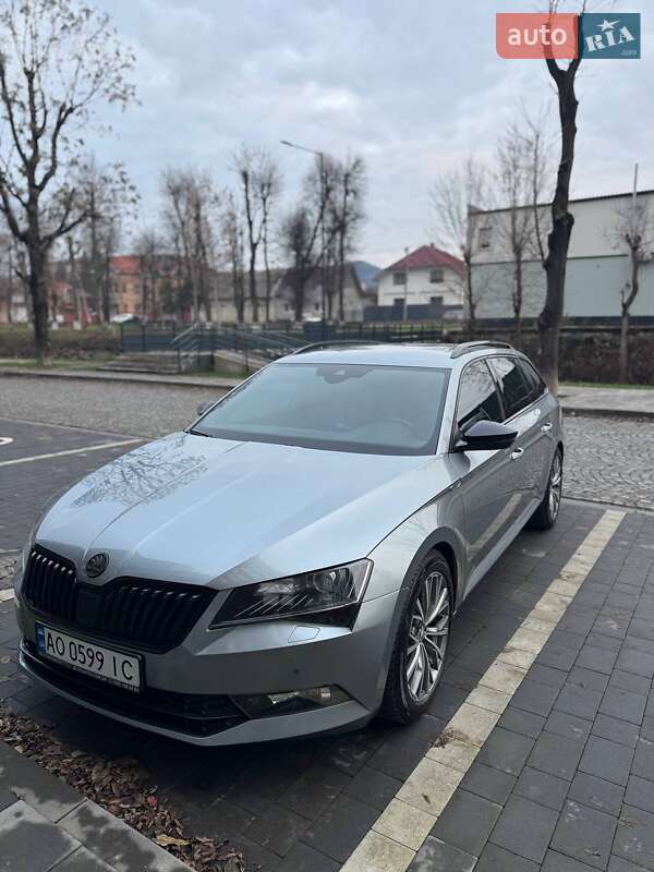 Універсал Skoda Superb 2018 в Сваляві