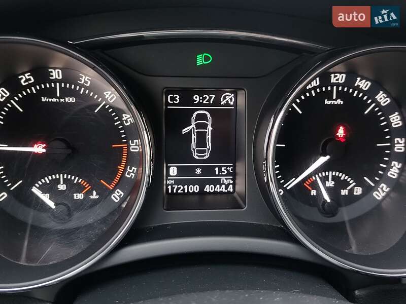 Лифтбек Skoda Superb 2014 в Дубно