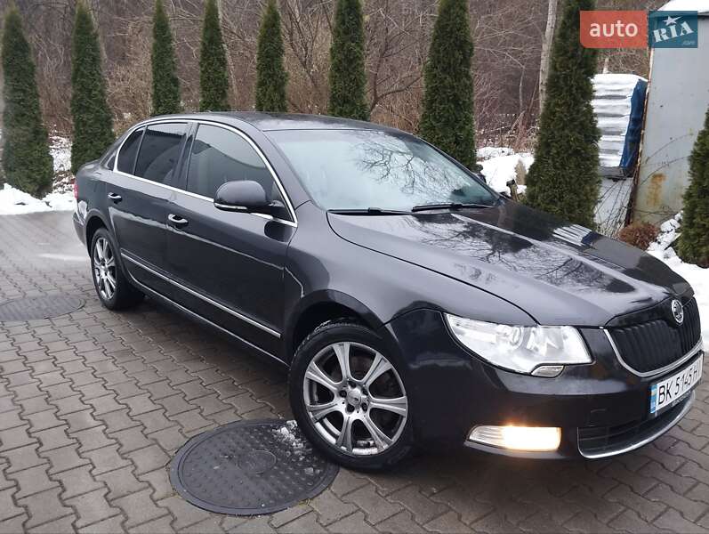 Лифтбек Skoda Superb 2008 в Львове