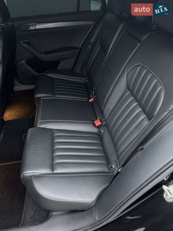 Универсал Skoda Superb 2020 в Киеве