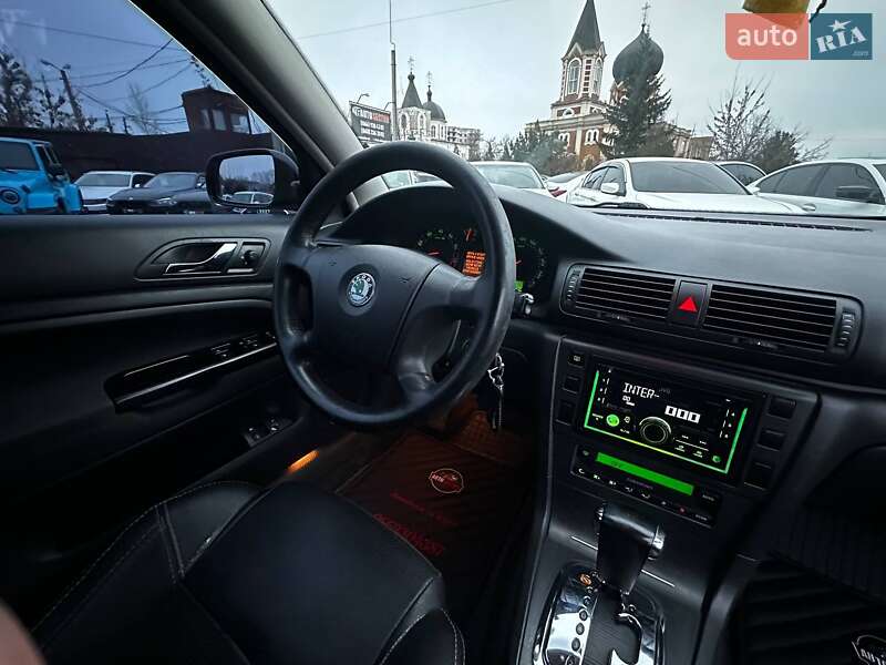 Лифтбек Skoda Superb 2006 в Харькове