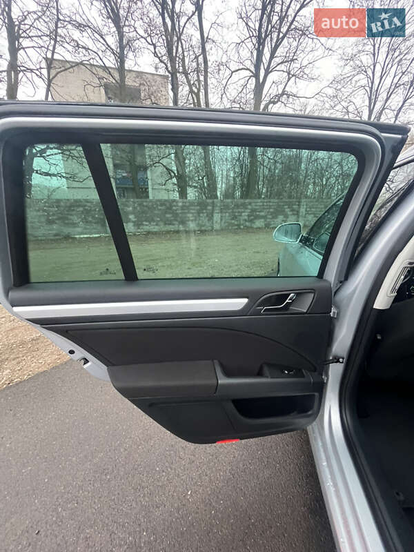 Универсал Skoda Superb 2014 в Коростене фото 30 Универсал Skoda Superb 2014 в Коростене