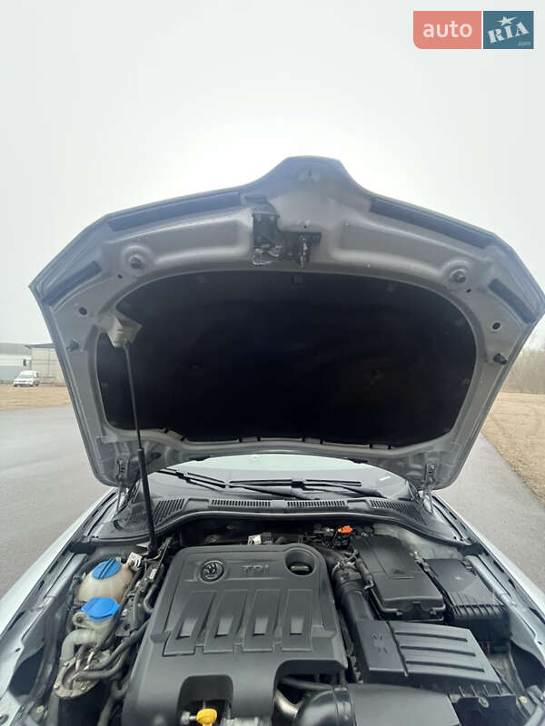 Универсал Skoda Superb 2014 в Коростене фото 46 Универсал Skoda Superb 2014 в Коростене