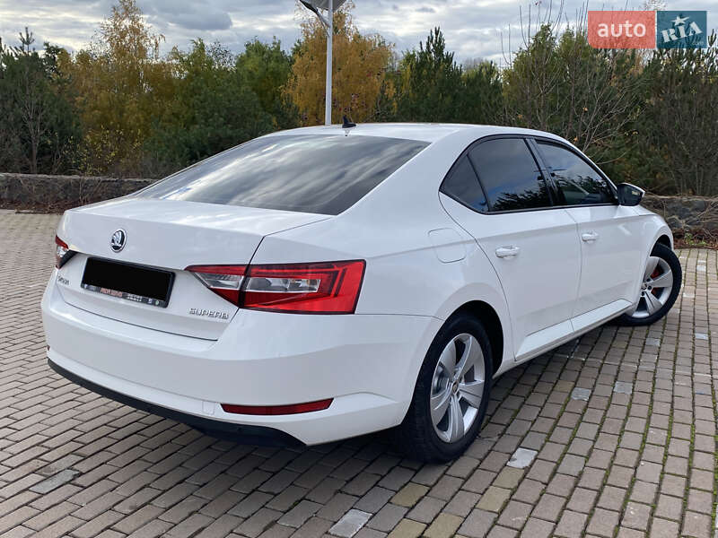 Ліфтбек Skoda Superb 2016 в Вінниці