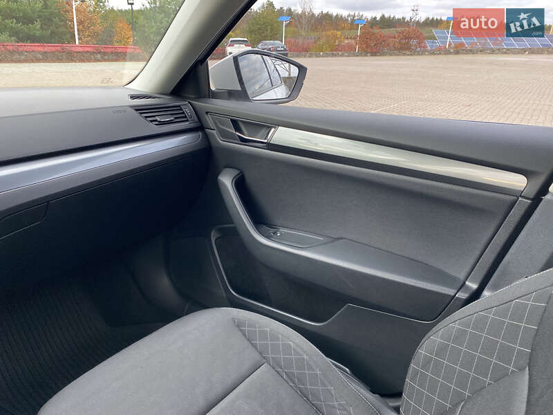 Ліфтбек Skoda Superb 2016 в Вінниці