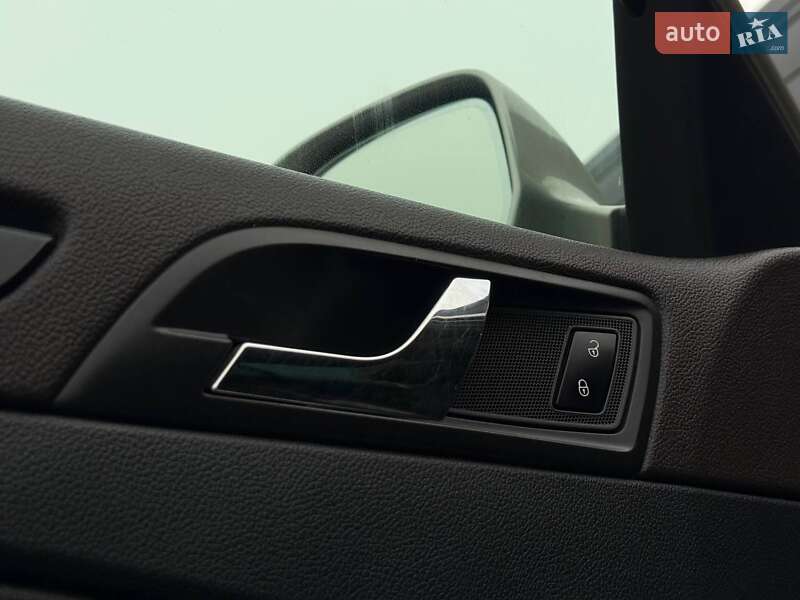 Универсал Skoda Superb 2012 в Ровно фото 20 Универсал Skoda Superb 2012 в Ровно