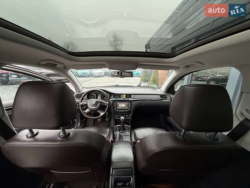 Универсал Skoda Superb 2012 в Ровно фото 53 Универсал Skoda Superb 2012 в Ровно