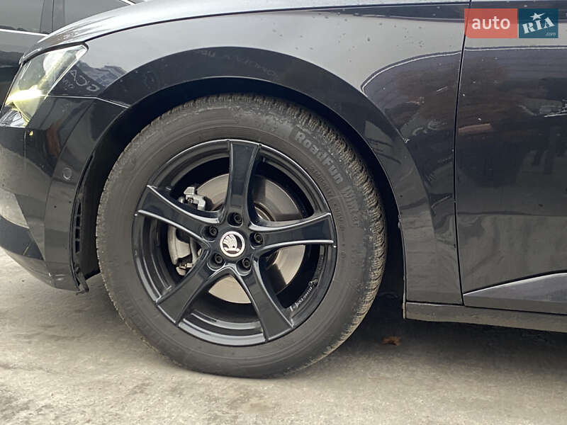 Універсал Skoda Superb 2015 в Києві фото 7 Універсал Skoda Superb 2015 в Києві