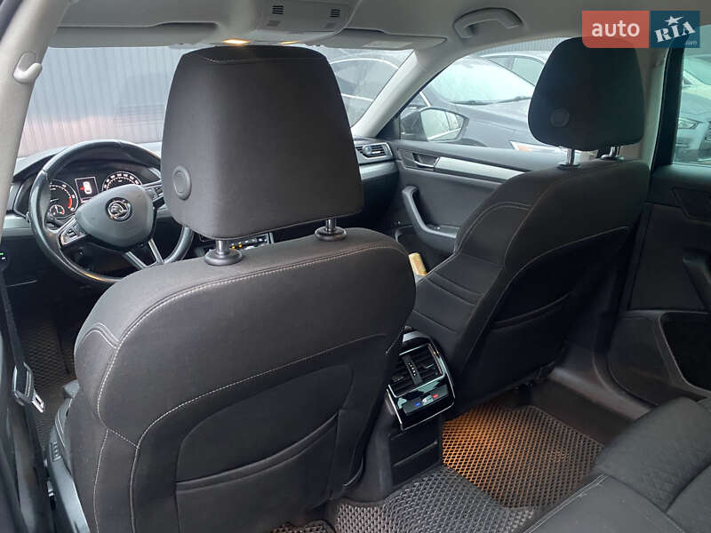 Універсал Skoda Superb 2015 в Києві фото 19 Універсал Skoda Superb 2015 в Києві